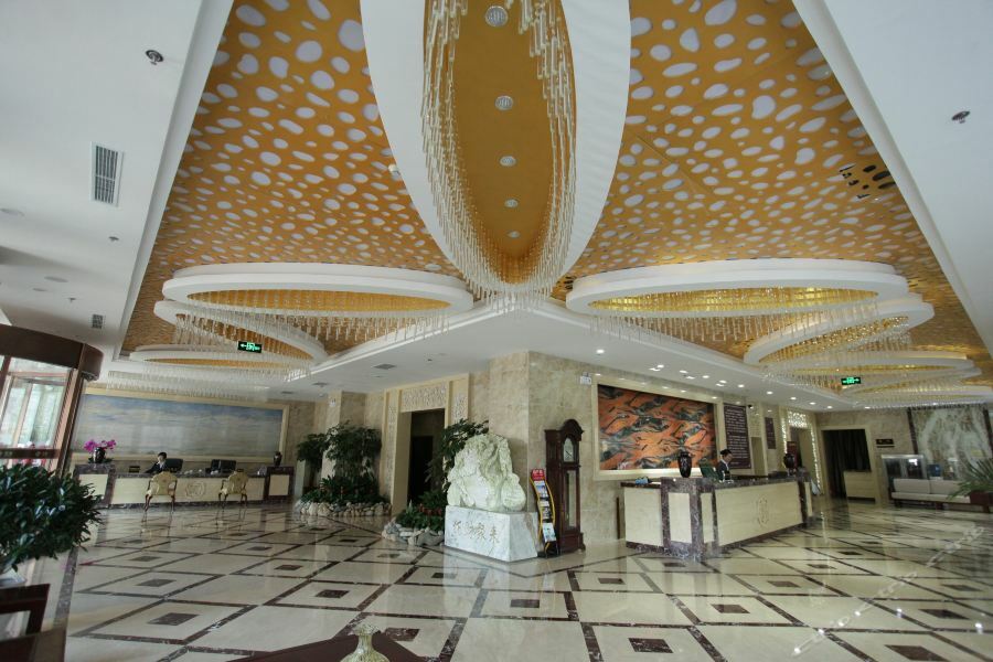 Weihai Happy Hot Spring Hotel Εξωτερικό φωτογραφία